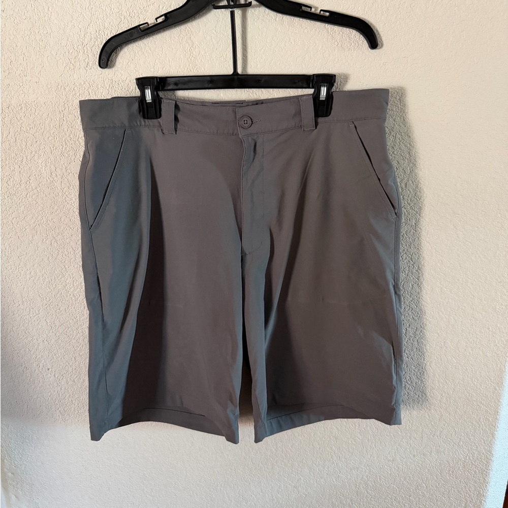 Under Armour Men's Charcoal Flat Front Shorts